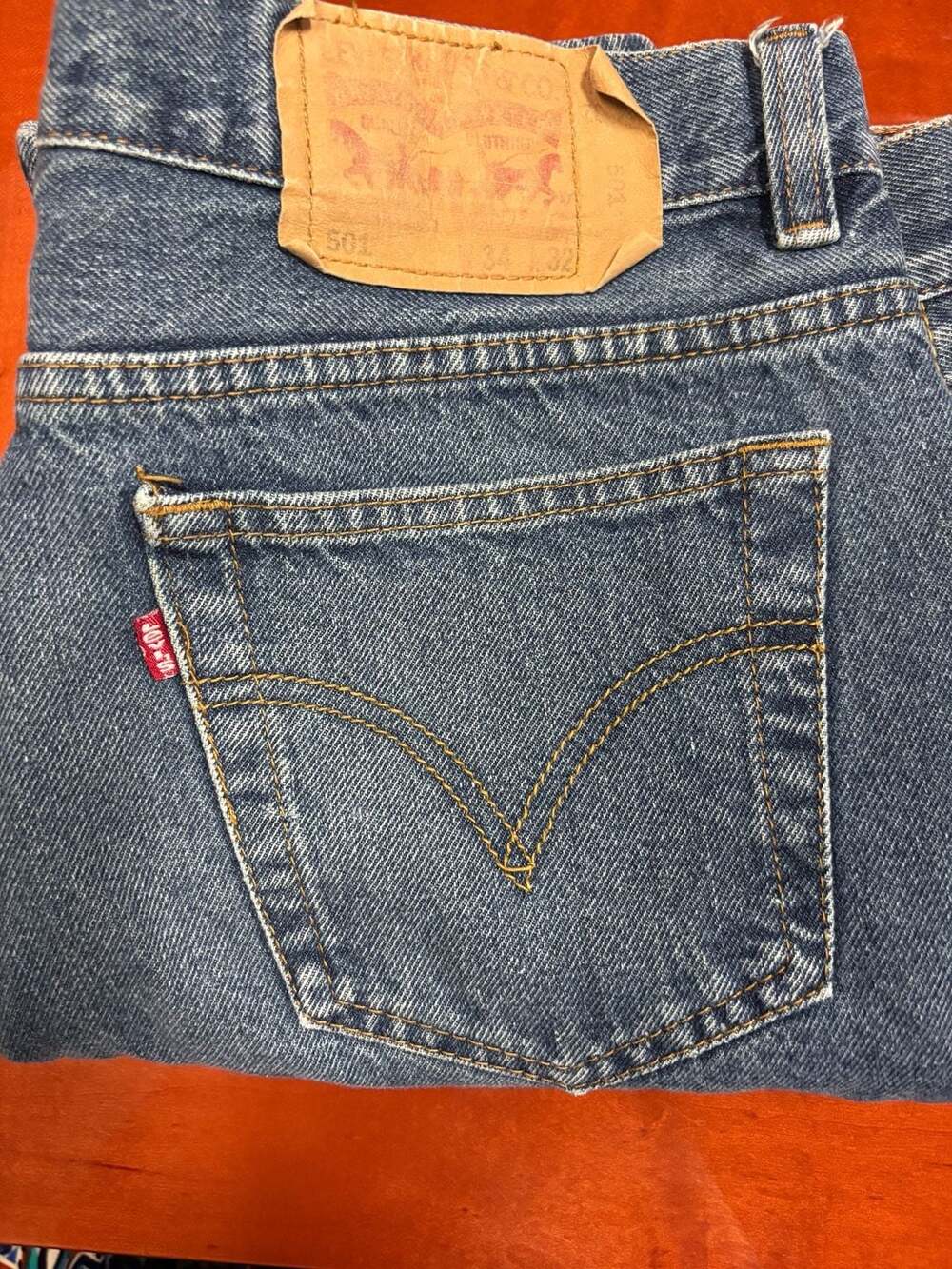 Levi's 501 Original Fit Jeans Medium Wash Size 34x32